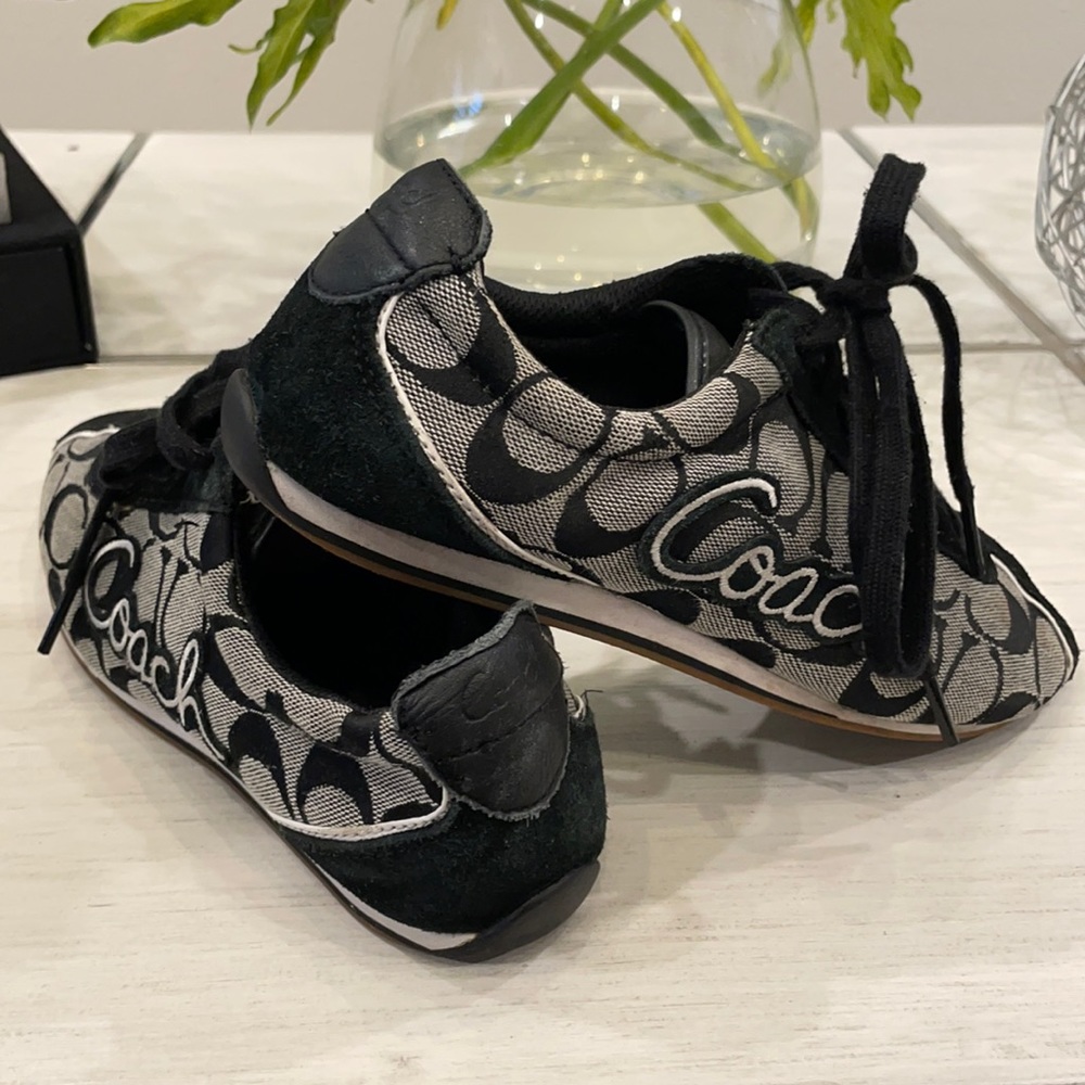 Coach Low Top Tennis Shoes Size 7